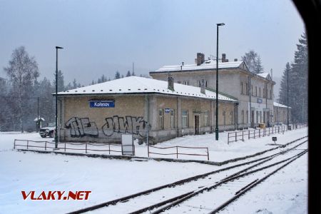 14.12.2019 - Kořenov: výpravní budova © Jiří Řechka