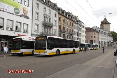 27.08.2018 – Schaffhausen: přednádraží, MB Citaro III a trolejbus Hess © Dominik Havel