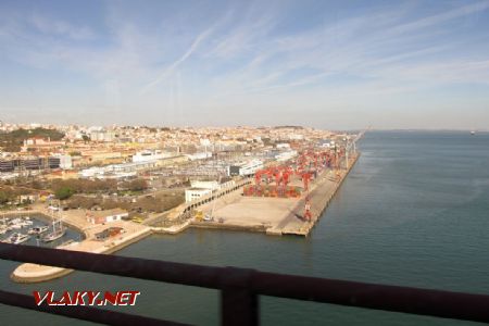 12.03.2019 – Lisabon: přístav na řece Tejo © Dominik Havel