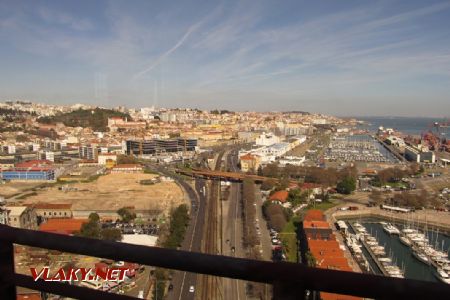 12.03.2019 – Lisabon: trať vedoucí do nádraží Cais do Sodré © Dominik Havel