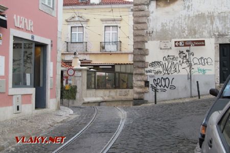 12.03.2019 – Lisabon: patrně nejkrkolomnější místo na tramvajové síti © Dominik Havel