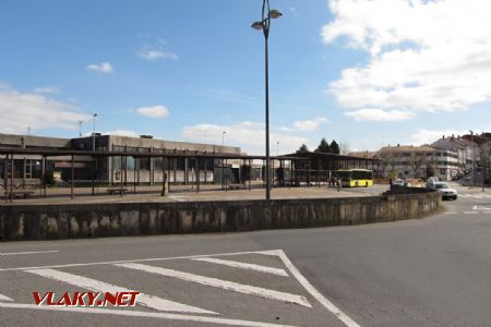 14.03.2019 – Santiago de Compostela: venkovní nástupiště autobusového nádraží © Dominik Havel