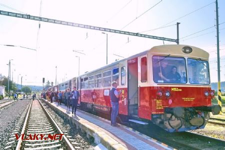 Mimoriadny vlak dorazil do Jablonice; 14.09.2019 © Marko