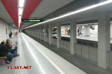 Budapešť: Stanice metra Dózsa György út na lince M3 po modernizaci © Tomáš Kraus, 21.1.2020