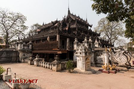 Marec 2020 - Monastýr Šwenadaw, Mandalay © Tomáš Votava