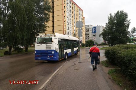08.07.2019 – Riga: trolejbus typu Škoda 24Tr Irisbus Citelis z roku 2008 vjíždí do smyčky Ziepniekkalna D/P © Dominik Havel