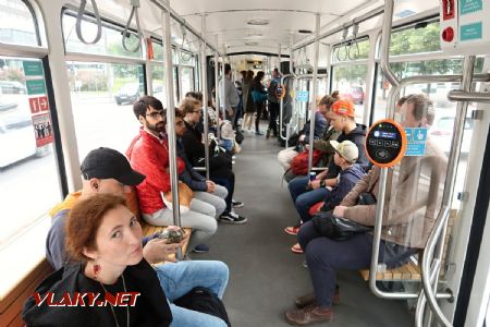 09.07.2019 – Tallinn: podivný mix nostalgie a moderních prvků v tramvaji Tatra KT4TMR původem z Cottbusu © Dominik Havel