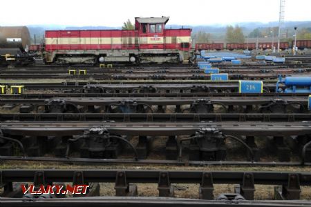 Záloha č. 2 s lokomotivou 731.024 v brzdách seřaďovacího nádraží dne 21.10.2016 © Pavel Stejskal