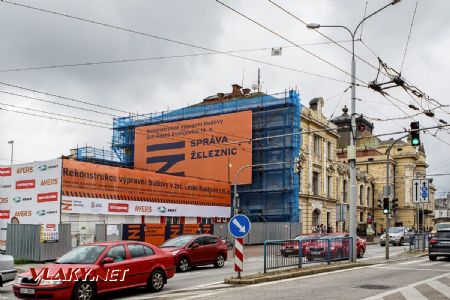 17.07.2020 - České Budějovice: výpravní budova © Jiří Řechka