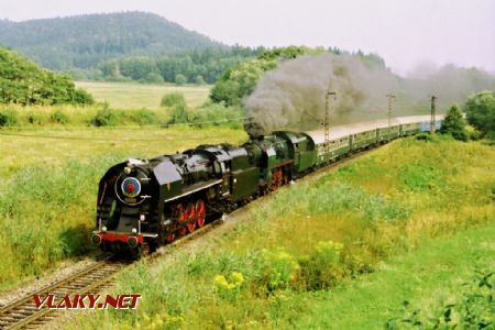 Stroje 475.179 a 387.043 na komerčním vlaku pro fotografy, Rudoltice v Č. - Třebovice v Č., 20.8.1995 © Pavel Stejskal
