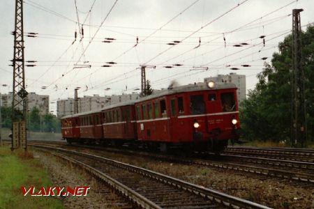 Zvláštní vlak z Litomyšle s M 131.1478 u Č. Třebové, 26.8.1995 © Pavel Stejskal