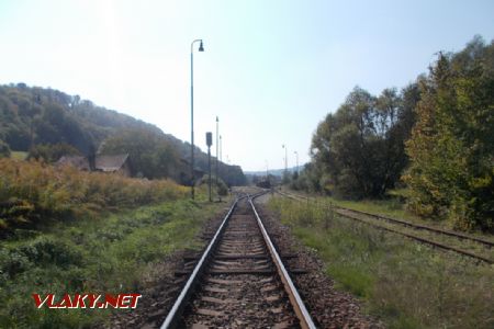 Rimavská Baňa, Začiatok koľajiska stanice zo smeru Hnúšťa (Tisovec); 21.09.2018 © Michal Čellár