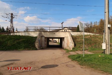 24.04.2021 – Brandýs n. O.: železniční most za stanicí ve směru Česká Třebová © Dominik Havel
