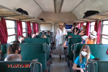 Vystúpenie hercov počas jazdy vlaku; 29.6.2021 (c) Miroslav Sekela