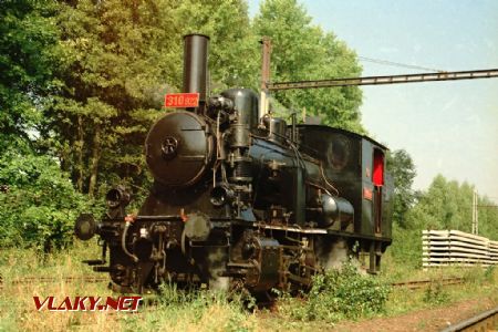 Opatov, lokomotiva 310.922 při TBZce dne 24.8.1996. © Pavel Stejskal