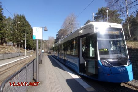 Göteborg: zcela nová tramvaj typu Bombardier Flexity Göteborg resp. M33 při zkušební jízdě na konečné zastávce Komettorget, 16.04.2021 © Jan Přikryl