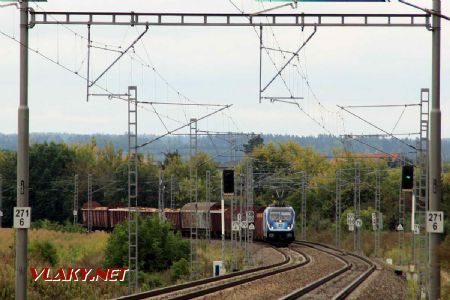 388 005 s nákladním vlakem směřuje do Kolína; Horky u Čáslavi 16.9.2021 © Jan Kubeš