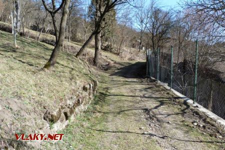 Kúsky oporného múru v Lednici, 27.3.2022 © Ľuboš Chmatil
