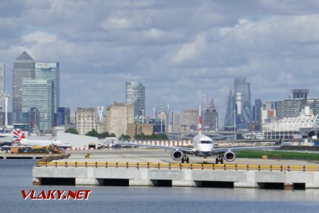 London City Airport: Embraery British Airways jsou tu doma, 13. 6. 2022 © Libor Peltan
