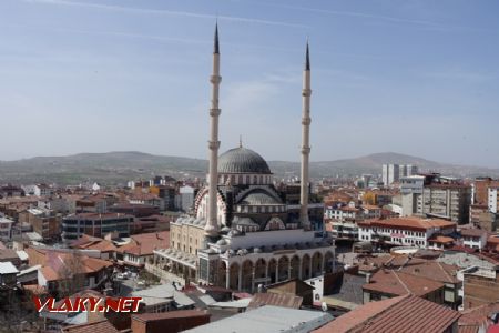 Elazığ, mešita Saray Camii, 3.4.2024 © Jiří Mazal