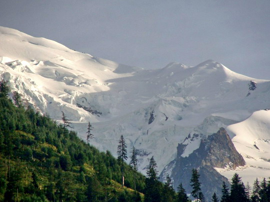 26.08.2008. Chamonix-Mont Blanc. Ľadovcové polia pokryté večným snehom. © Martin Kóňa
