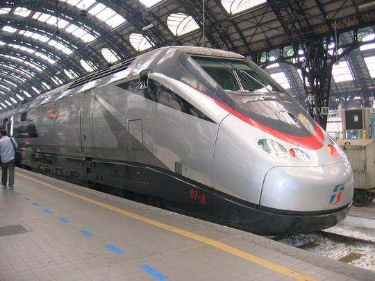 20.10.2008 - Miláno (Centrale), žel. Stanica, Eurostar Italia Alta Velocita © František Halčák