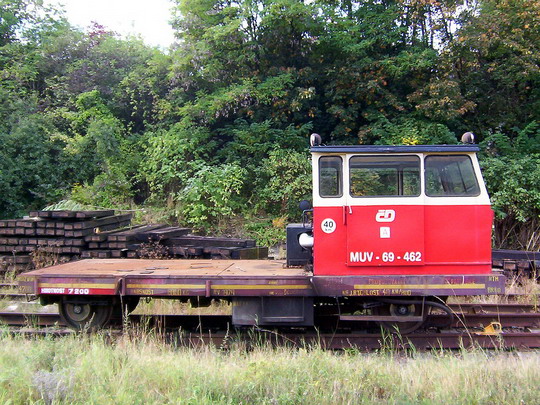 Vozík MUV 69-462 s mechanickým přenosem výkonu (02.10.2004 - Chrudim) © PhDr. Zbyněk Zlinský - ZOBRAZ!