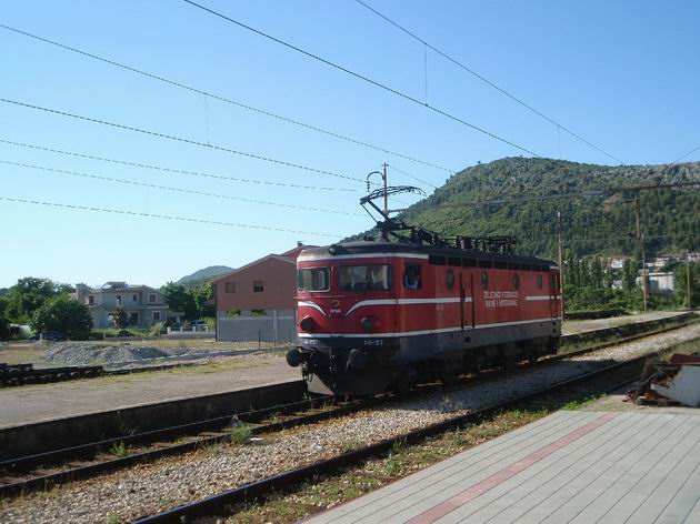 Obdobná lokomotiva řady 441 ŽFBH. © Zuzana Kohoutová