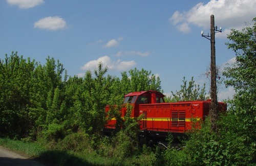 Motorový rušeň T 466.0253 na konci výťažnej koľaje - bývalej trate do Maďarska, © Miroslav Kožuch