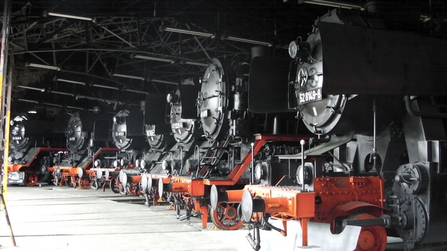 Obr.4 Rotunda s parnými lokomotívami