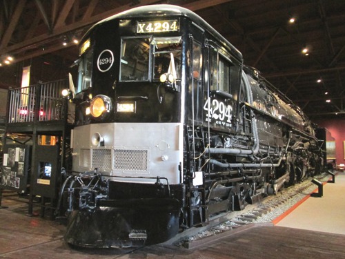 7.7.2015- Sacramento, CA- železničné múzeum- Cab Forwards, 4-8-8-2, Southern Pacific #4294 ©Juraj Földes