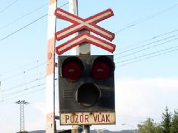 Pre modernizáciu trate uzatvorené cesty v Pezinku a v Báhoni