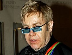 Opatrenia ZSSK v súvislosti s koncertom Eltona Johna v Bratislave