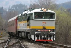 Mimoriadny vlak pre zamestnancov PSA na trati Trnava – Jablonica – Brezová pod Bradlom