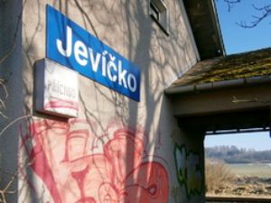 Železniční stanice Jevíčko včera a dnes (2)