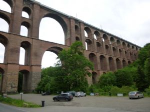 Do Saska za impozantními viadukty