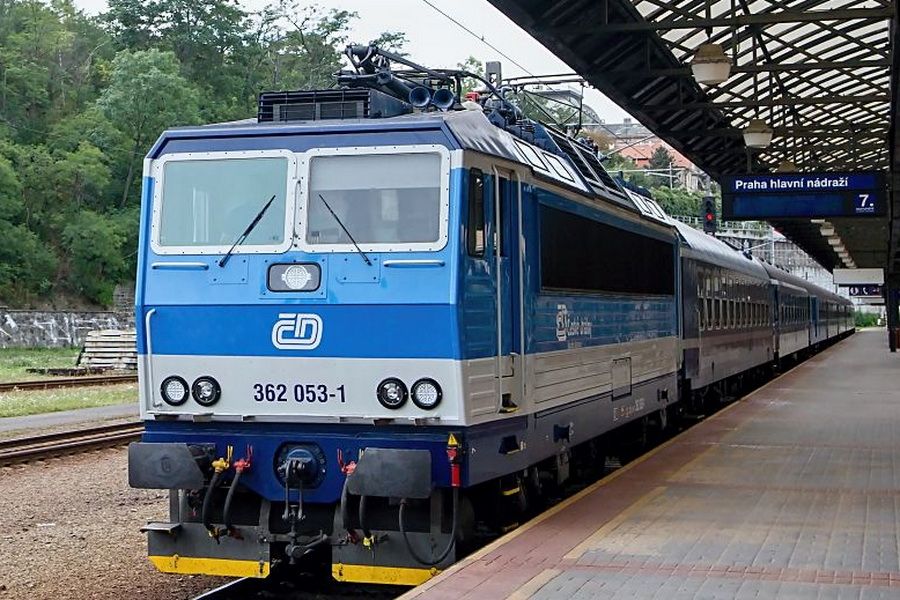 ČD představily revitalizované vozy pro linku R17