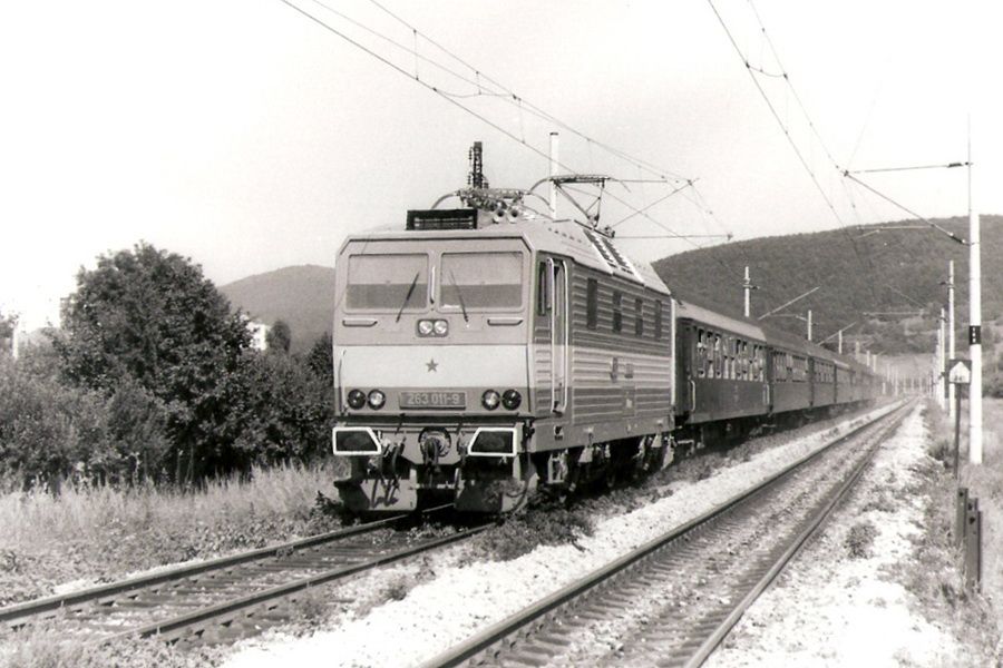Oprášeno v archívu: Počátky elektrického provozu v okolí Trenčína