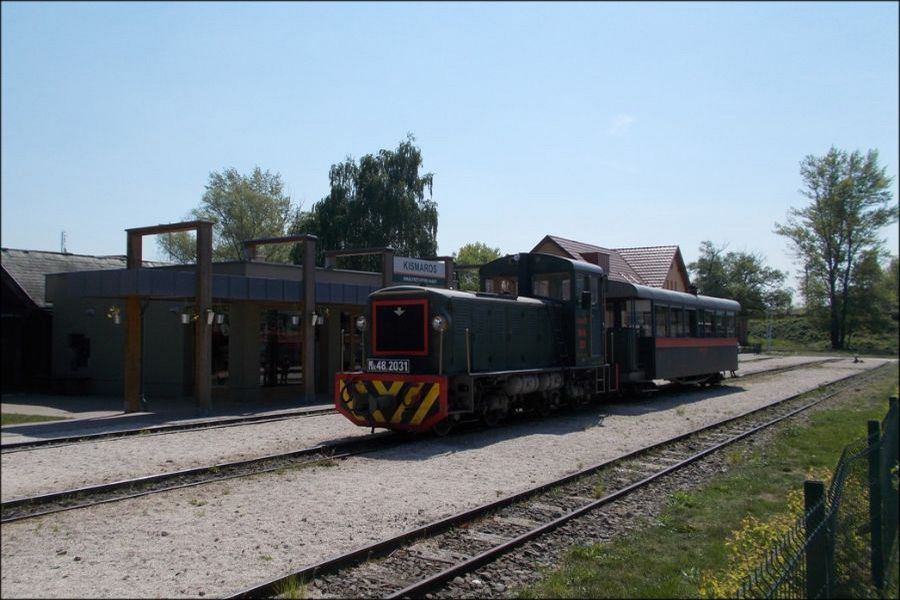 Železnica v pohorí Börzsöny I: Úzkokoľajka údolím potoka Török