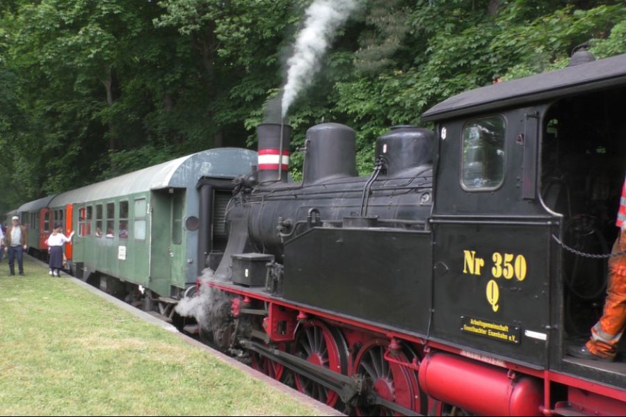 Regionálními vlaky z Drážďan až do Hamburku za muzejním provozem Bergedorf – Krümmel