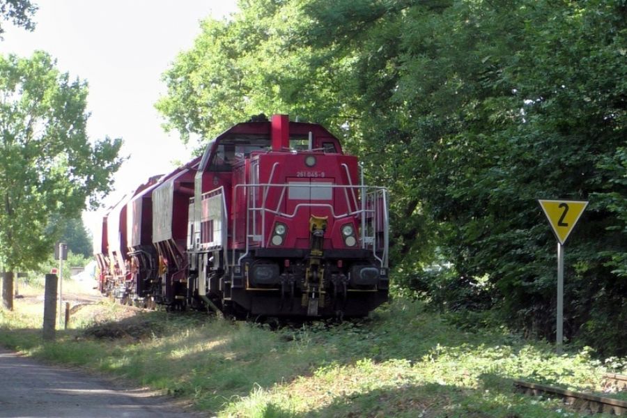 Typ vlaku, který v Německu stále více vymírá: manipulák neboli předání vlaku („Übergabe“)