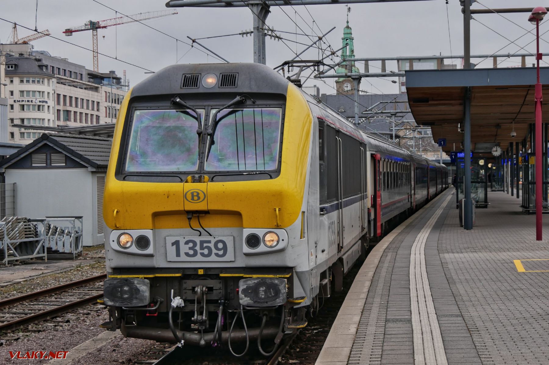IC2132 pripravený na odjazd zo stanice Luxembourg